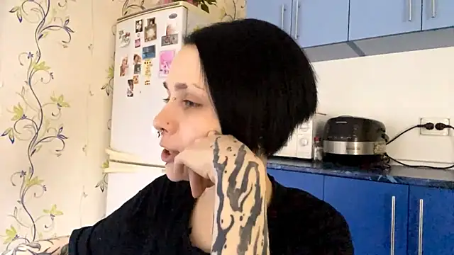 CandaceBlaze online show from 09-26-25, 08:05