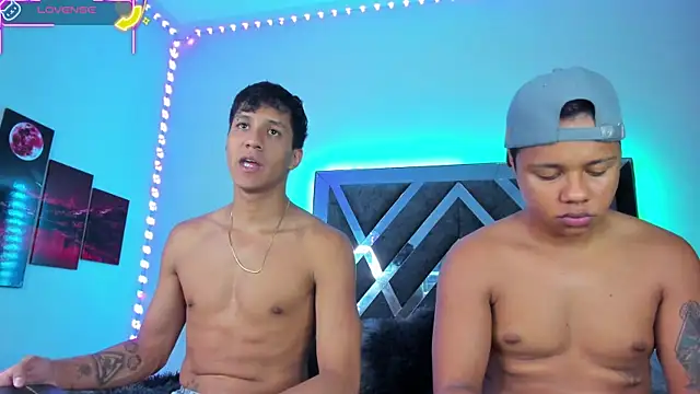 Snapshot of Robertmiller21 chatting on 10-03-25, 04:58 Robertmiller21 online show from 10-03-25, 04:58