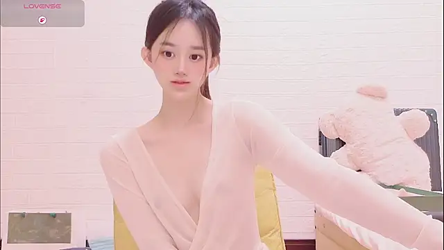 marina-cutegirll online show from 02-18-26, 03:37