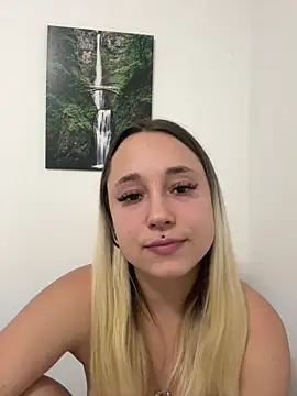 stelli 99 online show from 10-12-25, 04:19