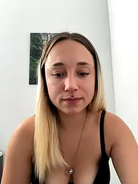 stelli 99 online show from 09-28-25, 03:08