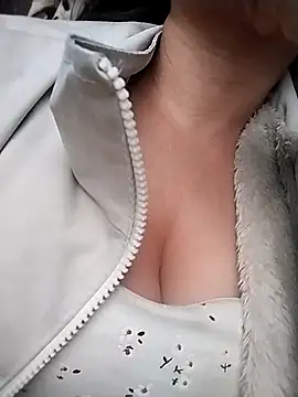 venu00 online show from 11-23-25, 11:37