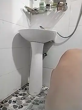 venu00 online show from 04-10-26, 06:09