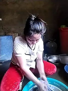 venu00 online show from 02-06-26, 03:35