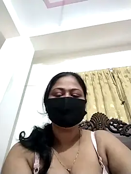 Snapshot of Neha-37 chatting on 10-23-25, 04:27 Neha-37 online show from 10-23-25, 04:27