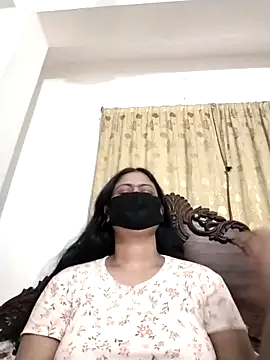 Snapshot of Neha-37 chatting on 10-16-25, 02:58 Neha-37 online show from 10-16-25, 02:58