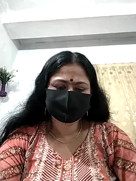 Snapshot of Neha-37 chatting on 09-12-25, 04:18 Neha-37 online show from 09-12-25, 04:18