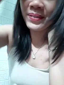 Singlemom69x online show from 11-14-25, 02:43