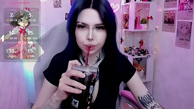 Snapshot of Morana_Batt chatting on 05-22-26, 02:20 Morana Batt online show from 05-22-26, 02:20