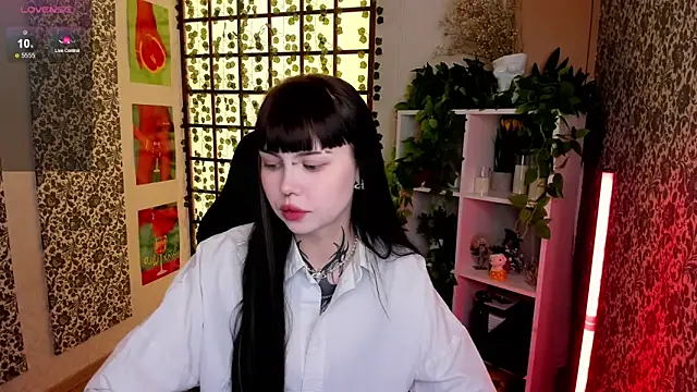 Morana Batt online show from 09-18-25, 01:52