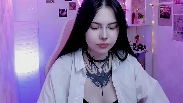 Snapshot of Morana_Batt chatting on 05-01-26, 01:54 Morana Batt online show from 05-01-26, 01:54