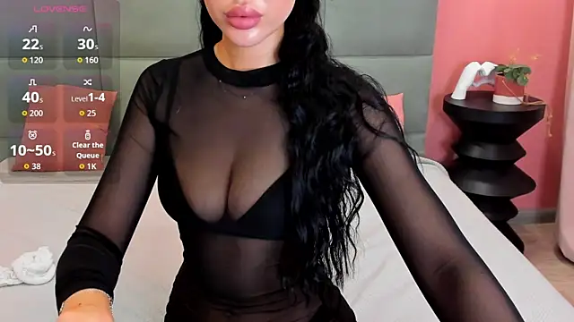 Snapshot of Jennifer_Munoz chatting on 05-27-26, 06:21 Jennifer Munoz online show from 05-27-26, 06:21
