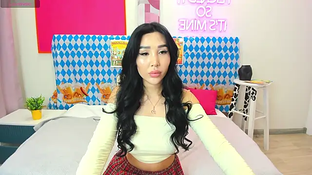 Jennifer Munoz online show from 09-30-25, 07:36