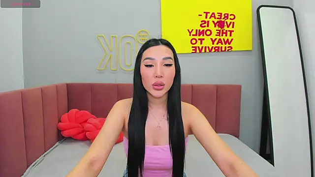 Jennifer Munoz online show from 11-09-25, 01:31