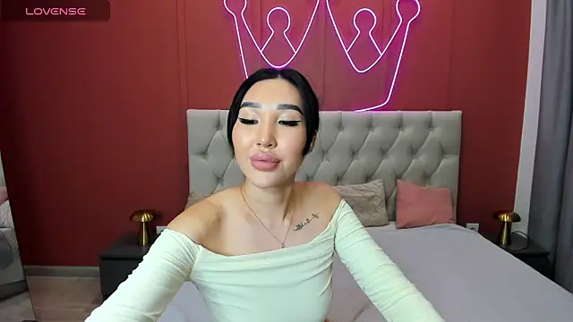 Jennifer Munoz online show from 11-27-25, 08:26