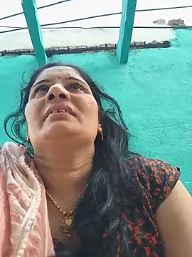 Snapshot of Rakhi99x chatting on 06-11-26, 12:46 Rakhi99x online show from 06-11-26, 12:46