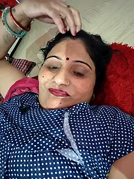 Snapshot of Rakhi99x chatting on 06-09-26, 09:43 Rakhi99x online show from 06-09-26, 09:43