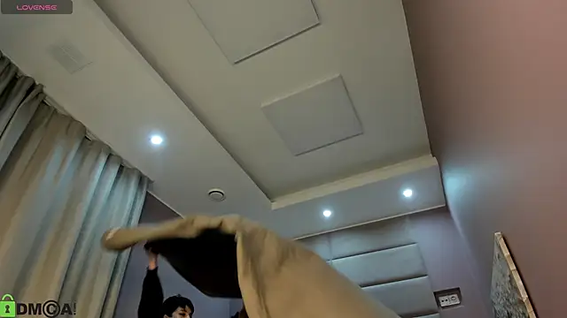 Adeline Perle online show from 10-15-25, 01:04