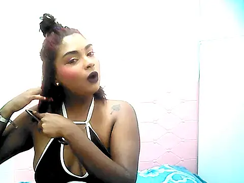 Snapshot of indianmystica694u chatting on 09-09-25, 05:22 indianmystica694u online show from 09-09-25, 05:22
