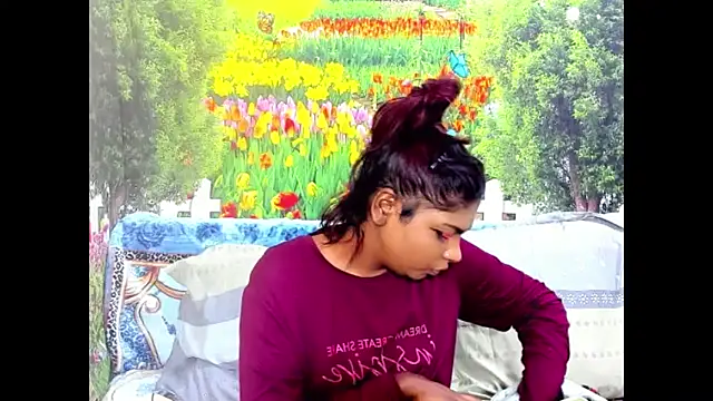 Snapshot of indianmystica694u chatting on 10-12-25, 07:32 indianmystica694u online show from 10-12-25, 07:32