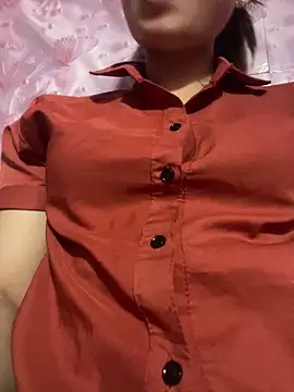 Snapshot of Ngoc-bbi chatting on 06-18-26, 01:49 Ngoc-bbi online show from 06-18-26, 01:49