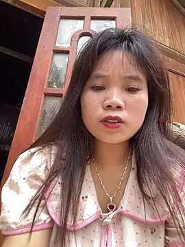 Snapshot of Ngoc-bbi chatting on 06-25-26, 07:46 Ngoc-bbi online show from 06-25-26, 07:46