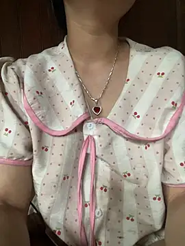 Snapshot of Ngoc-bbi chatting on 06-22-26, 11:07 Ngoc-bbi online show from 06-22-26, 11:07