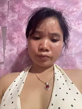 Snapshot of Ngoc-bbi chatting on 08-03-26, 09:04 Ngoc-bbi online show from 08-03-26, 09:04