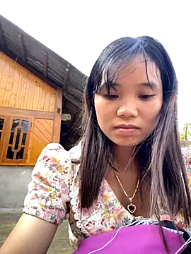 Ngoc-bbi online show from 11-15-25, 02:37