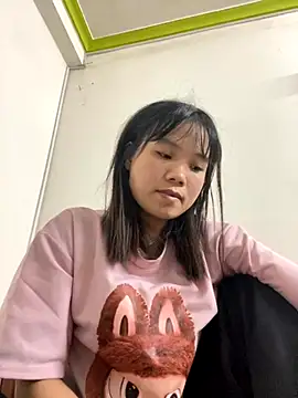 Ngoc-bbi online show from 09-20-25, 11:26