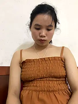 Ngoc-bbi online show from 10-12-25, 11:33