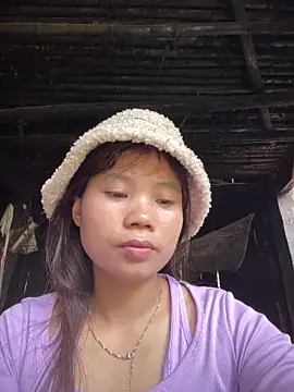 Snapshot of Ngoc-bbi chatting on 05-22-26, 03:26 Ngoc-bbi online show from 05-22-26, 03:26