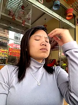 Ngoc-bbi online show from 09-17-25, 06:04