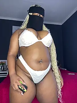 Ebony Warlock  online show from 03-10-26, 07:23