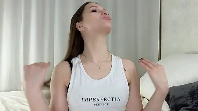 MelaniSeiver online show from 01-13-26, 01:20