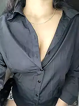 Savita2310 online show from 11-14-25, 06:00