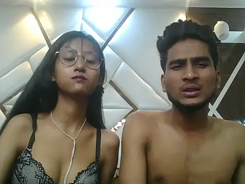 Snapshot of lily_9900 chatting on 09-21-25, 07:52 lily 9900 online show from 09-21-25, 07:52