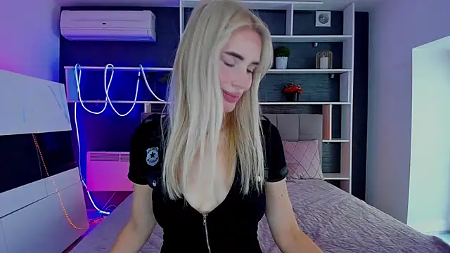 SabrinaSharm online show from 10-14-25, 11:44