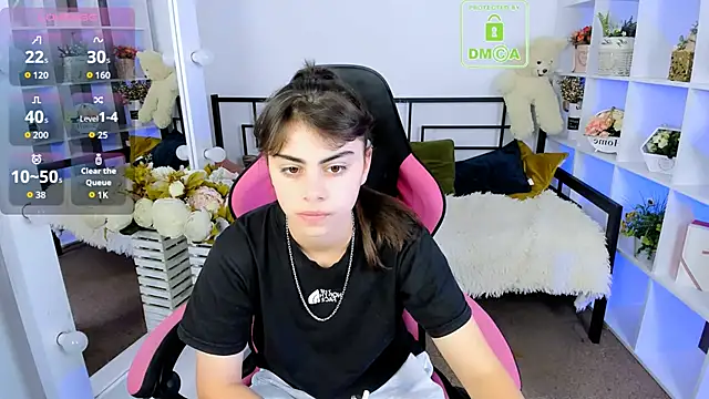 Cocoa Sins online show from 10-20-25, 06:04