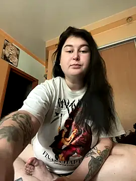 Snapshot of DazzzlingDame chatting on 10-09-25, 01:22 DazzzlingDame online show from 10-09-25, 01:22