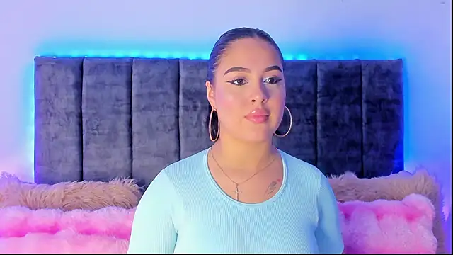 AnaLevii online show from 03-13-26, 01:05