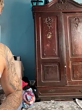 Daniel cornel online show from 04-24-26, 09:11