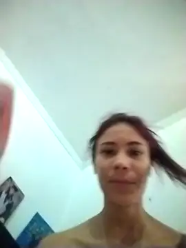 dulcelatin21 online show from 11-30-25, 05:14