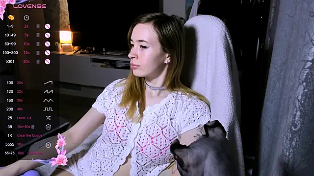 ZoyaMill online show from 04-13-26, 07:23