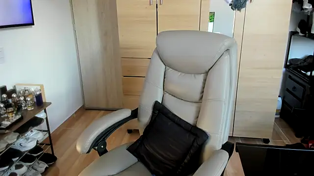AliottTwink online show from 07-25-26, 10:05