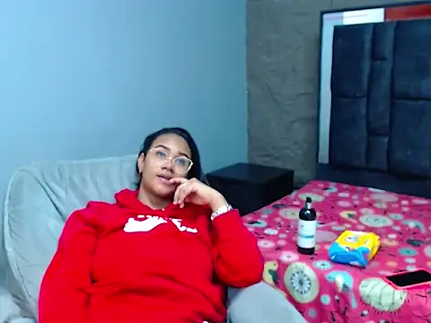 sanabeltits202cl online show from 10-21-25, 03:17