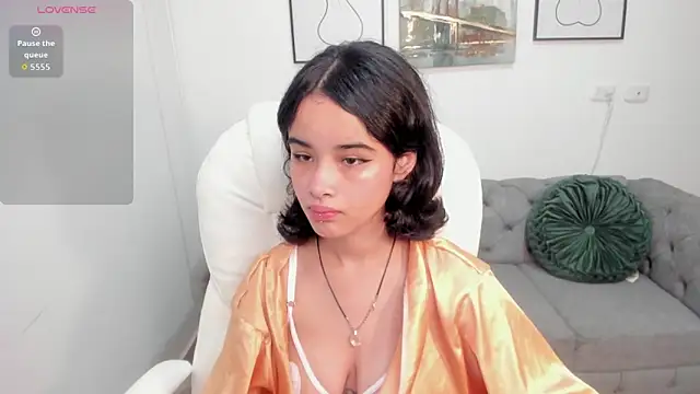Snapshot of pekylove_ chatting on 09-19-25, 12:31 pekylove online show from 09-19-25, 12:31