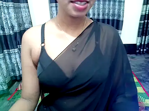 Snapshot of blackpori chatting on 10-10-25, 12:44 blackpori online show from 10-10-25, 12:44