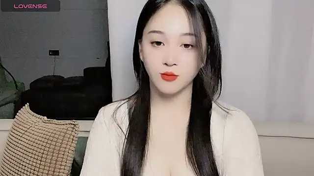 woaiqinqin online show from 10-08-25, 03:02