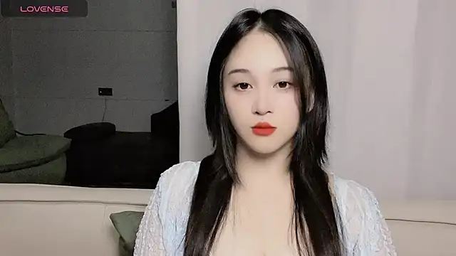 woaiqinqin online show from 10-05-25, 03:36